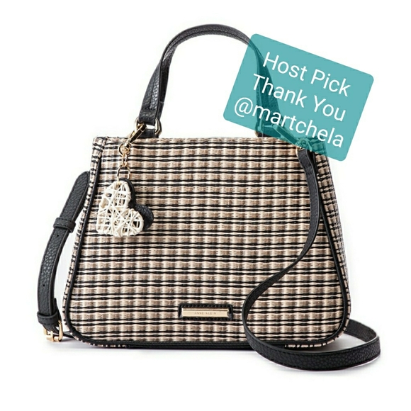 SOLD Anne Klein Straw Basket Satchel - Picture 11 of 12